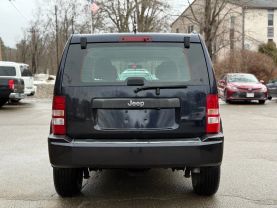 2011 JEEP LIBERTY SUV V6, 3.7 LITER SPORT SUV 4D