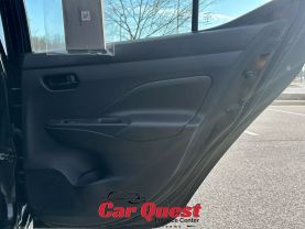 2022 Nissan Versa - Image 16