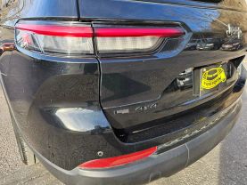 2022 JEEP GRAND CHEROKEE L SUV V6, VVT, 3.6 LITER ALTITUDE SPORT UTILITY 4D