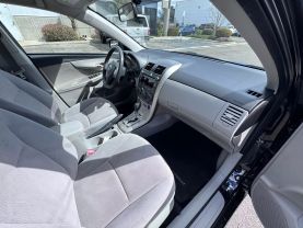 2011 Toyota Corolla - Image 22