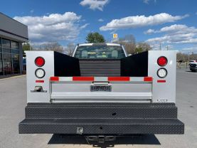 2017 FORD F350 SUPER DUTY CREW CAB 8FT KNAPHEIDE SERVICE BED TRUCK SERVICE/UTILITY TRUCKS V8, FLEX FUEL, 6.2 LITER XL PICKUP 4D 8 FT - Eddies Auto Sales