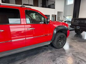 2011 CHEVROLET AVALANCHE SUV V8, FLEX FUEL, 5.3 LITER LTZ SPORT UTILITY PICKUP 4D 5 1/4 FT
