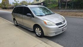 2004 TOYOTA SIENNA LE MINIVAN 4D