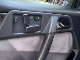 1995 MERCEDES-BENZ E500 - - SEDAN