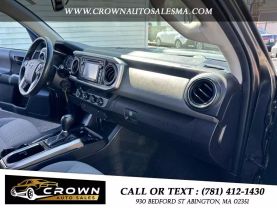 2017 TOYOTA TACOMA DOUBLE CAB PICKUP V6, 3.5 LITER SR5 PICKUP 4D 5 FT