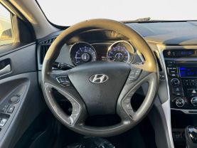 2014 HYUNDAI SONATA SEDAN 4-CYL, 2.4 LITER GLS SEDAN 4D