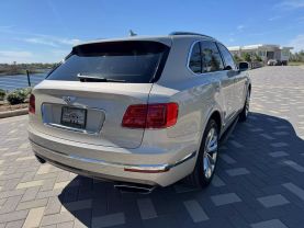 2017 BENTLEY BENTAYGA SUV W12, TWIN TURBO, 6.0 LITER W12 SPORT UTILITY 4D