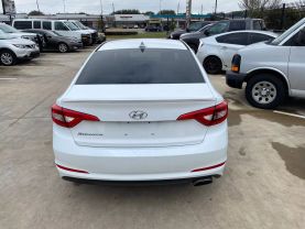 2017 HYUNDAI SONATA SEDAN 4-CYL, PZEV, 2.4 LITER SE SEDAN 4D at Motors On Wheels - used car dealership in Houston, Texas.