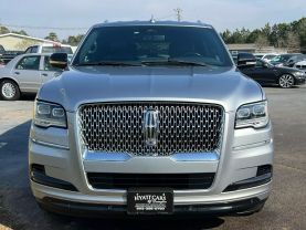 2022 Lincoln Navigator L Standard Sport Utility 4d - Image 12
