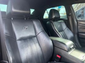 2016 CHRYSLER 300 SEDAN V6, 3.6 LITER 300S SEDAN 4D