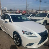 2016 LEXUS IS
