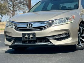 2017 HONDA ACCORD SEDAN - AUTOMATIC - Dart Auto Group