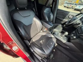 2019 JEEP CHEROKEE SUV 4-CYL, ZERO EVAP, 2.4 LITER LATITUDE PLUS SPORT UTILITY 4D