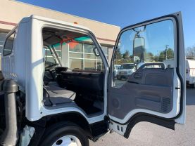 2007 ISUZU NPR HD MED DUTY 15FT LANDSCAPE BED TRUCK LANDSCAPE TRUCKS 6.0L V8 NPR HD REGULAR CAB GAS - Eddies Auto Sales