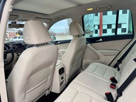 2017 VOLKSWAGEN TIGUAN SUV 4-CYL, TURBO, 2.0 LITER 2.0T WOLFSBURG EDITION 4MOTION SPORT UTILITY 4D