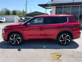 2024 Mitsubishi Outlander - Image 6