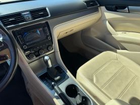 2015 VOLKSWAGEN PASSAT SEDAN 4-CYL, TURBO DSL, 2.0L TDI SE SEDAN 4D