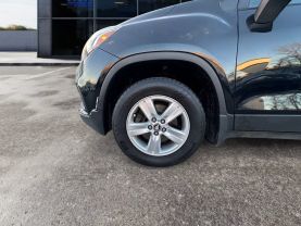 2019 Chevrolet Trax Ls Sport Utility 4d - Image 14