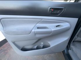 2009 TOYOTA TACOMA DOUBLE CAB PICKUP V6, 4.0 LITER PRERUNNER PICKUP 4D 5 FT