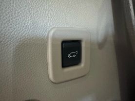 2017 LINCOLN NAVIGATOR SUV V6, TWIN TURBO, 3.5 LITER SELECT SPORT UTILITY 4D