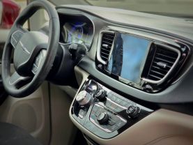 2020 CHRYSLER PACIFICA VAN V6, 3.6 LITER TOURING MINIVAN 4D