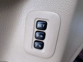 2012 NISSAN ARMADA