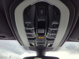 2014 Porsche Cayenne - Image 25