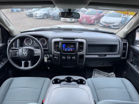 2017 RAM 1500 CREW CAB