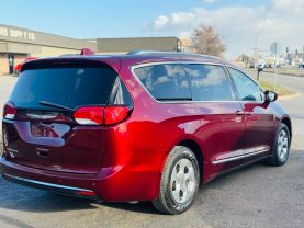 2017 CHRYSLER PACIFICA VAN V6, 3.6 LITER TOURING-L PLUS MINIVAN 4D