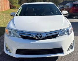 2014 Toyota Camry - Image 2