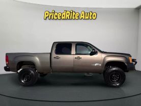 2008 GMC SIERRA 2500 HD CREW CAB PICKUP V8, 6.6L TURBO DSL SLT PICKUP 4D 6 1/2 FT