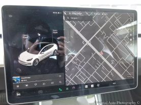 -2018 Tesla Model 3 - Image 15