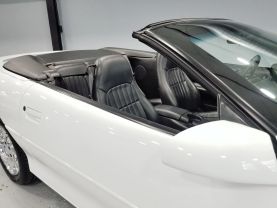 2002 CHEVROLET CAMARO CONVERTIBLE V8, 5.7 LITER Z28 CONVERTIBLE 2D