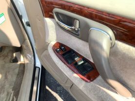 2000 TOYOTA CROWN SEDAN 2JZ-FSE ROYAL SALOON