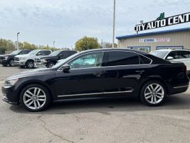 2017 VOLKSWAGEN PASSAT