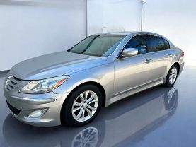 2013 HYUNDAI GENESIS SEDAN V6, 3.8 LITER 3.8 SEDAN 4D