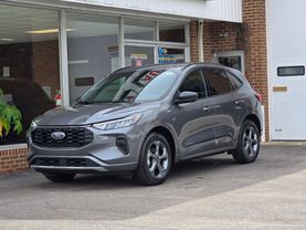 2023 Ford Escapest-line Sport Utility 4d - Image 4