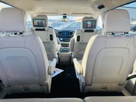 2017 CHRYSLER PACIFICA VAN V6, 3.6 LITER TOURING-L PLUS MINIVAN 4D