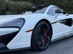 2016 MCLAREN 570S COUPE 2D