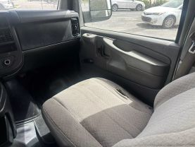 2013 CHEVROLET EXPRESS 3500 PASSENGER