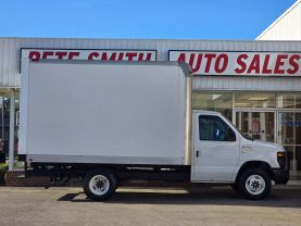 2016 Ford E350 Super Duty Cutawaycutaway Van 2d - Image 2