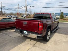2015 GMC SIERRA 1500 CREW CAB PICKUP V8, ECOTEC3, 5.3 LITER SLT PICKUP 4D 5 3/4 FT