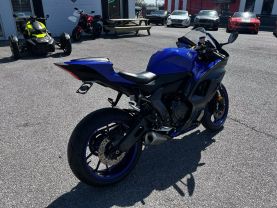 2022 YAMAHA YZF-R7 SPORTBIKES - -
