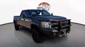 2014 CHEVROLET SILVERADO 2500 HD CREW CAB PICKUP V8, TURBO DIESEL, 6.6L LT PICKUP 4D 8 FT