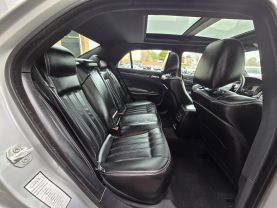 2022 Chrysler 300300s V6 Sedan 4d - Image 13