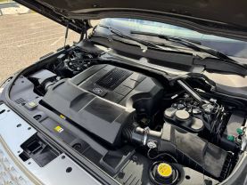 2017 LAND ROVER RANGE ROVER SUV V8, SUPERCHARGED, 5.0 LITER SUPERCHARGED SPORT UTILITY 4D