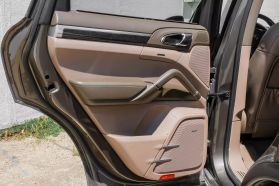 2013 Porsche Cayenne - Image 45