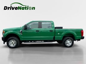 2021 FORD F350 SUPER DUTY CREW CAB PICKUP V8, FLEX FUEL, 6.2 LITER XLT PICKUP 4D 6 3/4 FT