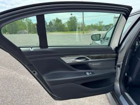 2018 BMW 7 SERIES SEDAN V8, TWIN TURBO, 4.4L 750I XDRIVE SEDAN 4D