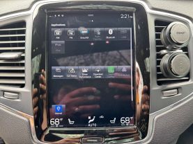 2020 VOLVO XC90